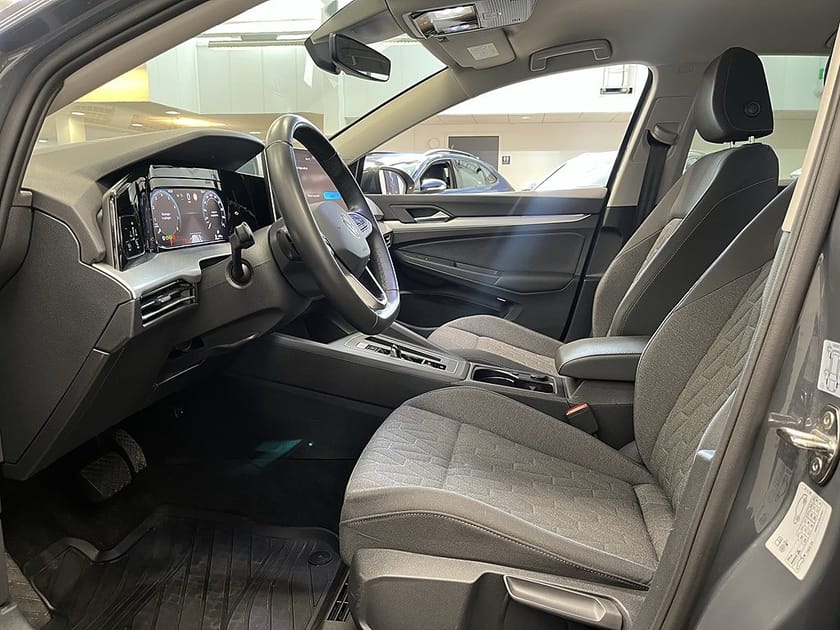 Bild 5 av Volkswagen Golf Plus 1.5 eTSI 150hk I Dragkrok I Backkamera