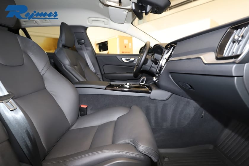 Bild 4 av Volvo V60 T6 Plus Dark Nordic Edition