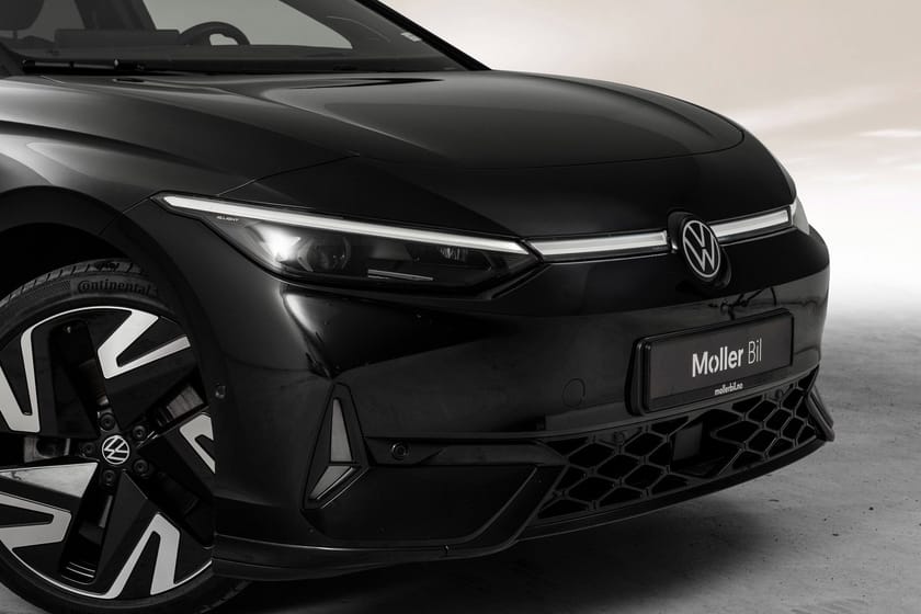 Bilde 3 av Volkswagen ID.7 GTX Tourer