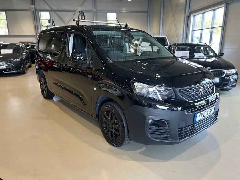Bild 2 av Peugeot Partner Utökad Last 1.5 BlueHDi 130hk L2 värmare/Inredning/Drag