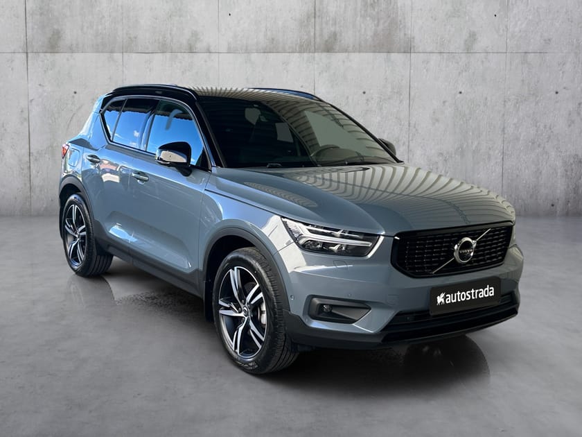 Bilde 2 av Volvo XC40 197hk AWD R-Design|H.Feste|H.Kardon|360.kam|Lav KM!