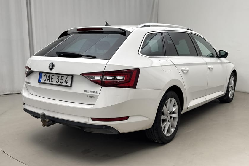 Bild 3 av Škoda Superb Kombi 2.0 TDI 4x4 (190hk) Business Style