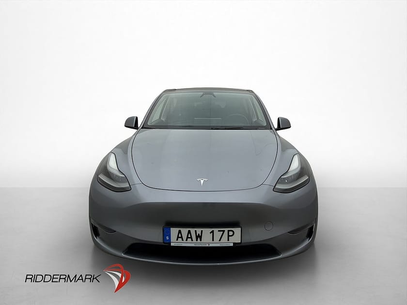 Bild 2 av Tesla Model Y Long Range AWD Dragkrok Rattvärme Svensksåld