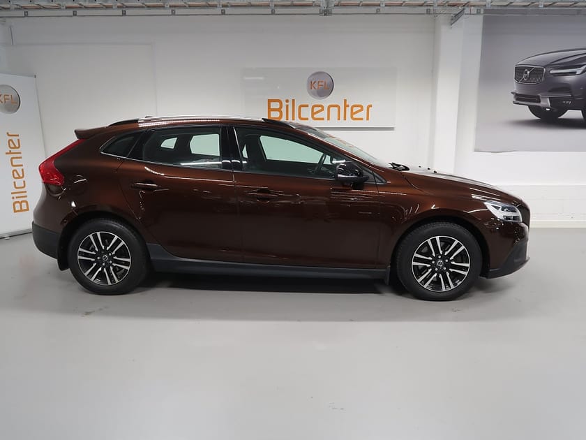 Bild 5 av Volvo V40 Cross Country T4 Business Advanced V-Däck ingår Drag-Kamera-Värmare-K