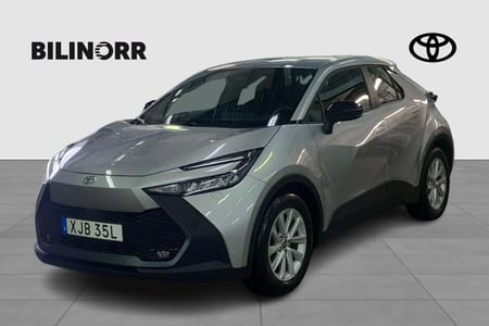 Toyota C-HR Hybrid 1,8 Active | Vinterhjul | Motorvärmare |