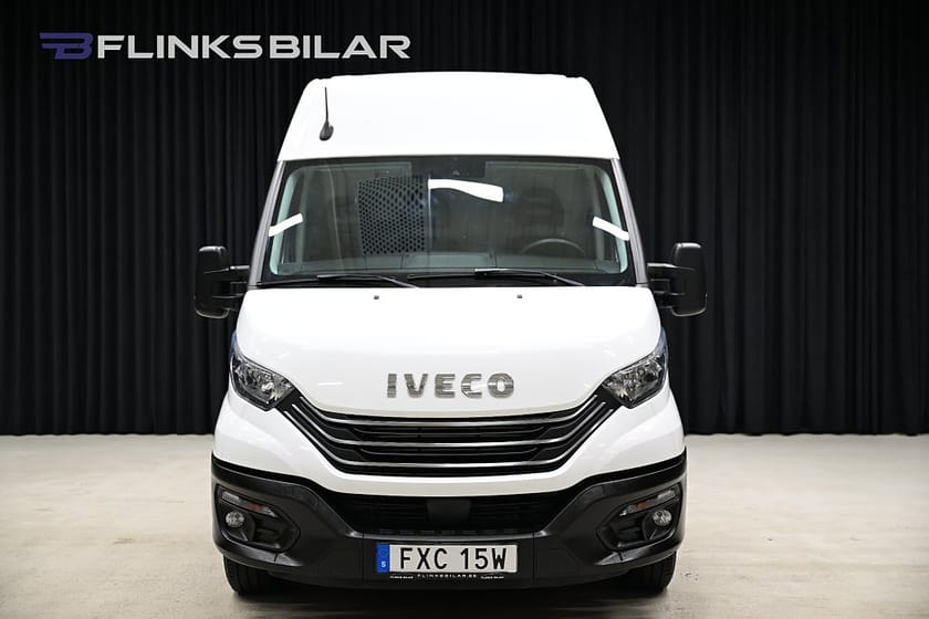 Bild 5 av Iveco Daily 35-140 Van 2.3 JTD Hi-Matic 136HK L3H2 Automat|3.5ton-drag