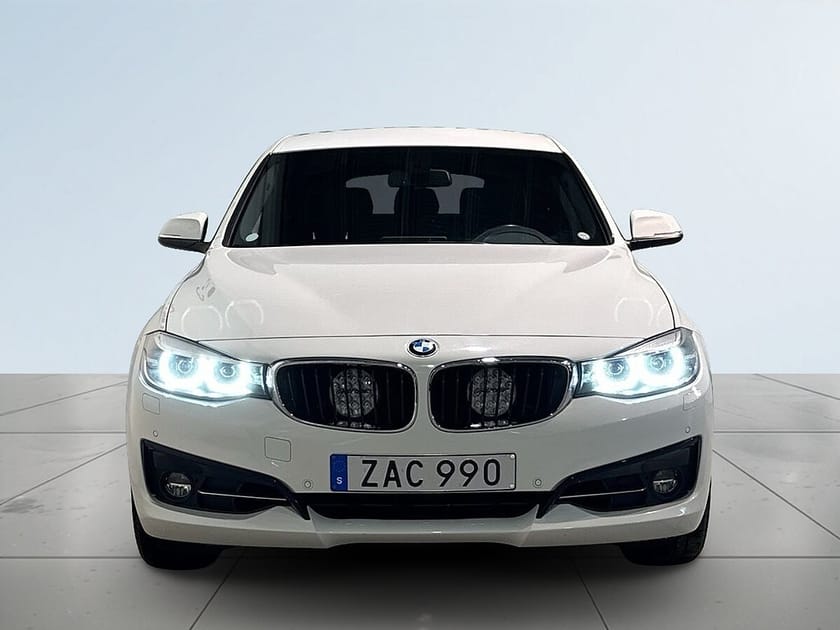 Bild 2 av BMW 330i xDrive GT Gran Turismo Sport line Drag MoK GPS SoV