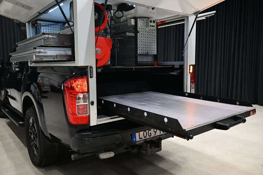 Bild 5 av Nissan Navara Dubbelhytt 190HK Automat|N-Guard|Kåpa|Inredd|Släde|Leasbar|SeUTR!!