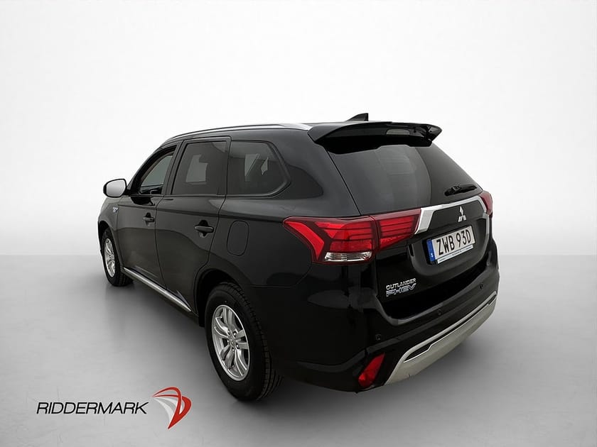 Bild 5 av Mitsubishi Outlander PHEV 224hk AWD Fleet Edition Kamera