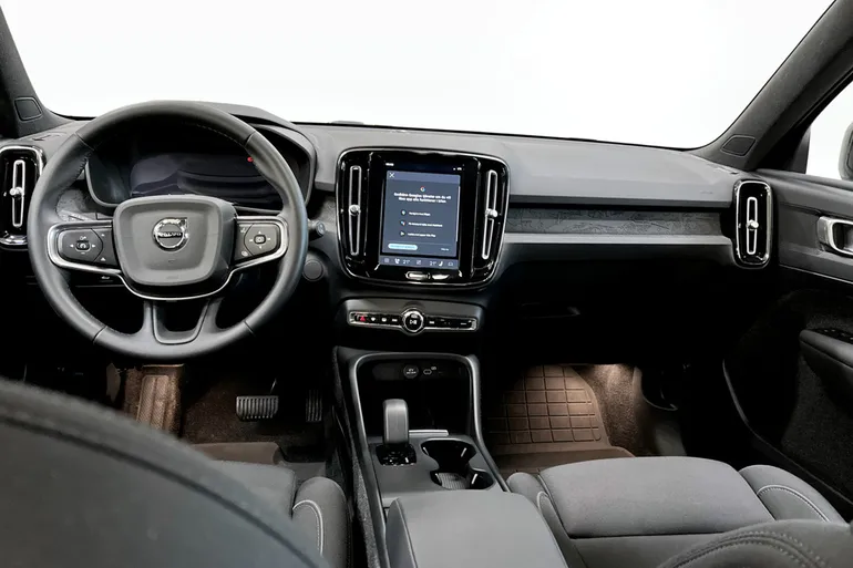 Volvo EX40 Twin Motor Performance