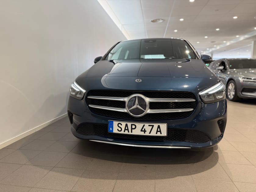 Bild 2 av Mercedes-Benz B 180 Sports Tourer 7G-DCT