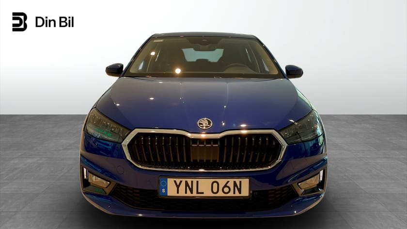 Bild 4 av Škoda Fabia 1.0 TSI 115hk DSG 130 Edition B-Kamera