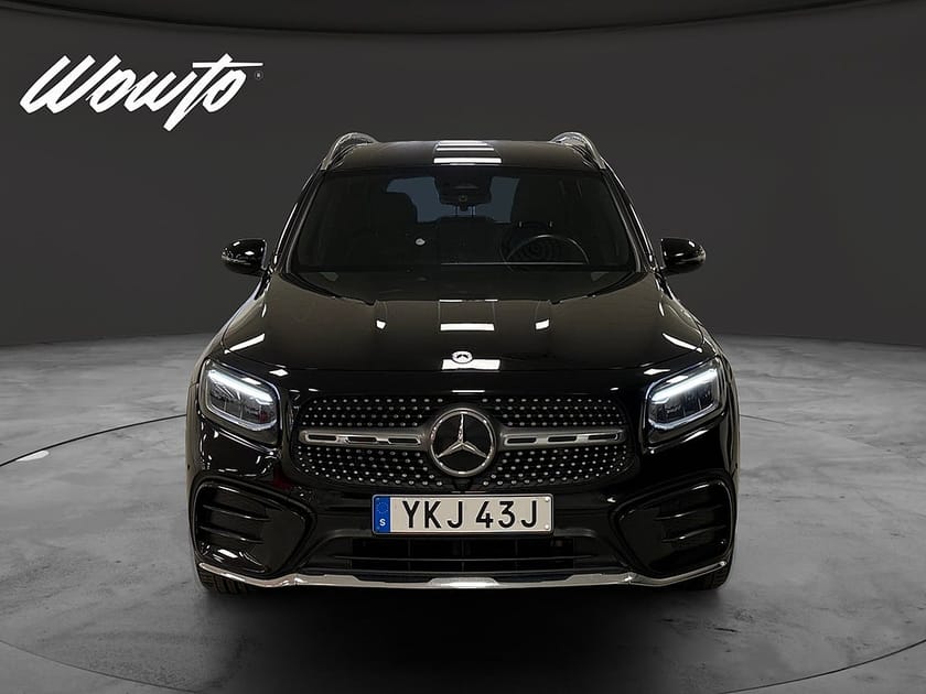 Bild 2 av Mercedes-Benz GLB 220 d 4MATIC 4M 190HK AMG /Backkamera /Drag /Moms