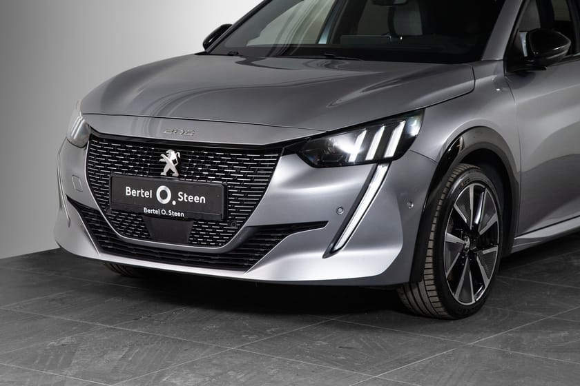 Bilde 2 av Peugeot e-208 GT Pack 50 kWh | Ad. cruise | Prox keyless | Finans