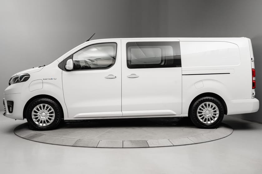 Bilde 2 av Toyota Proace Electric 75kWt Comfort L2H1 SHB