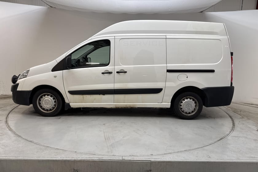 Bild 2 av Toyota ProAce Skåpbil 2.0 D-4D (163hk) Stor Verkstadsinredning