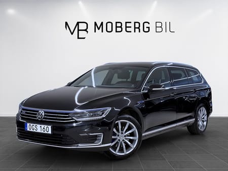 Volkswagen Passat Variant GTE SC 218hk Cockpit IQ Drag B-Kamera
