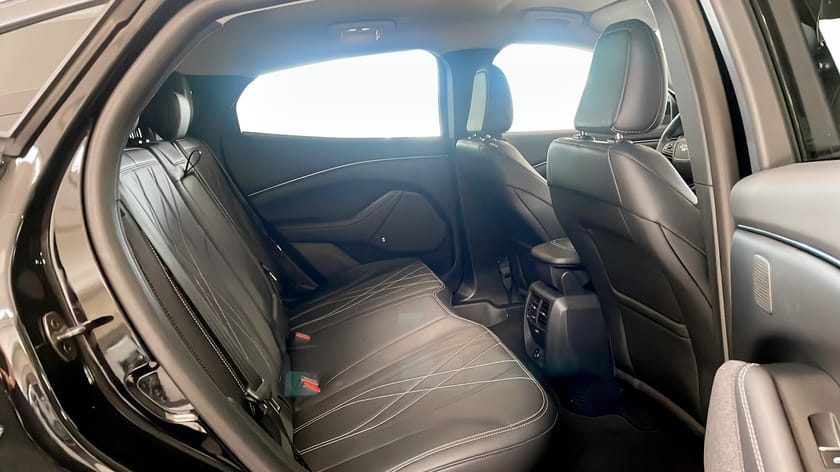 Bild 5 av Ford Mustang Mach-E Long Range 294Hk / Bang Olufsen / 360° / CarPlay