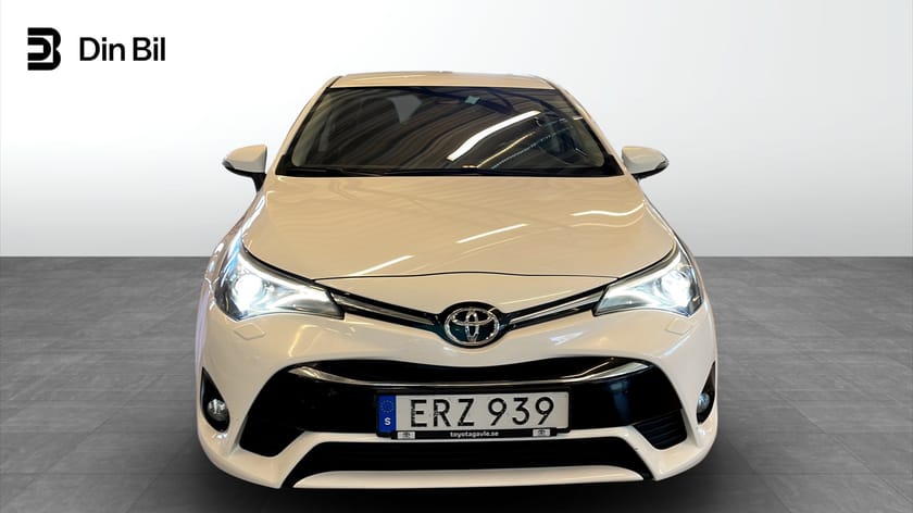 Bild 4 av Toyota Avensis Sedan 1.8  Active Plus Drag Läder M-Värmare 147 hk