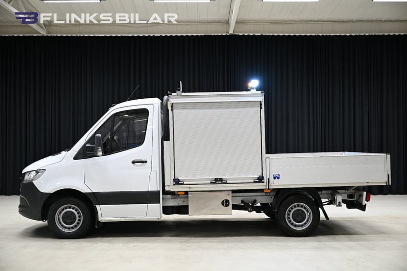 Bild 2 av Mercedes-Benz Sprinter 316 CDI Chassi 7G+ 163HK Automat|Halvskåp|Flak|Inredning|Leasbar