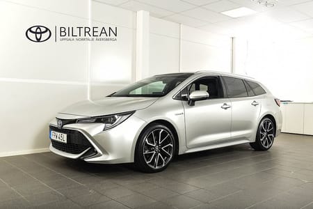 Toyota Corolla Touring Sports Hybrid Kombi 2,0 Elhybrid Executive Panorama Navi 184hk