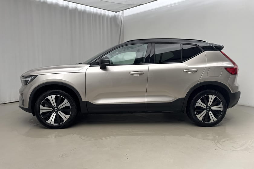 Bild 2 av Volvo XC40 Recharge Single Motor P6 (231hk) Core Edition Drag
