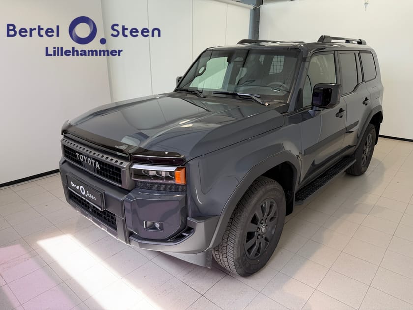 Bilde 1 av Toyota Land Cruiser FINAL EDITION 118 av 200 / LAV KM / HENGERFESTE