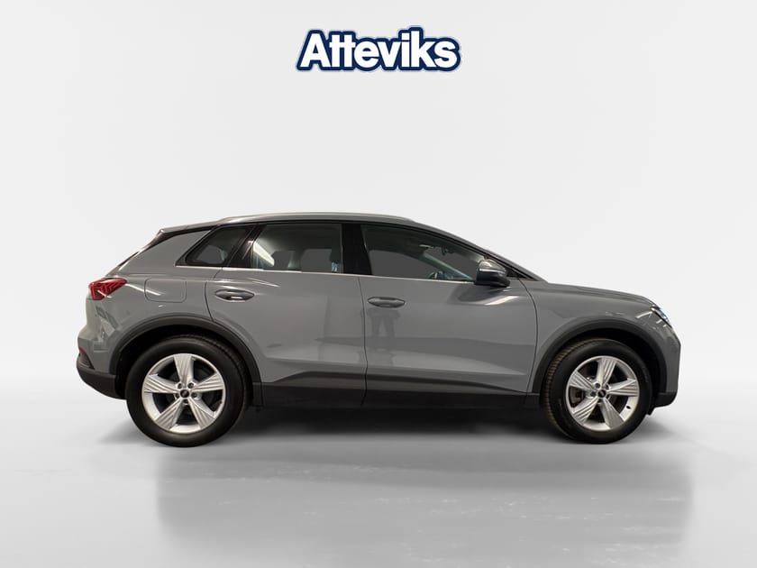 Bild 2 av Audi Q4 40 e-tron PROLINE Backkamera/adaptiv farth