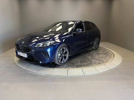 BMW 120 M Sportpaket Dragkrok Innovation Rattvärme HUD