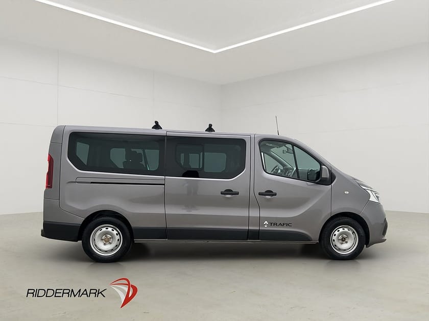 Bild 2 av Renault Trafic Grand Kombi 170hk Värmare Kamera 9-Sits Moms