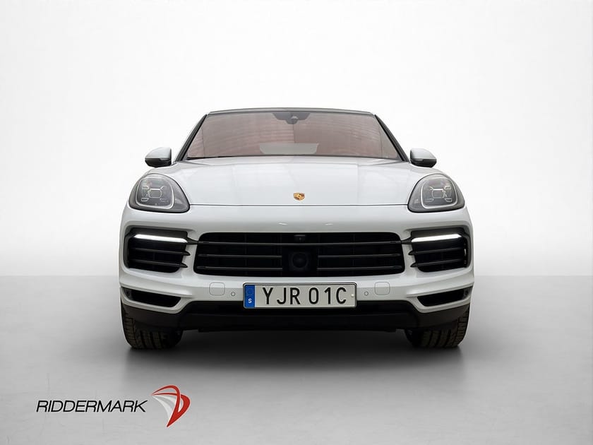 Bild 2 av Porsche Cayenne E-Hybrid Coupé 462hk PASM Pano Bose MOMS