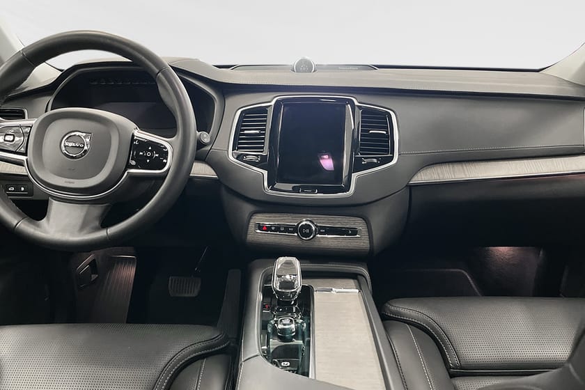 Bild 5 av Volvo XC90 7 Säten Recharge T8 Ultimate Dark Edition.