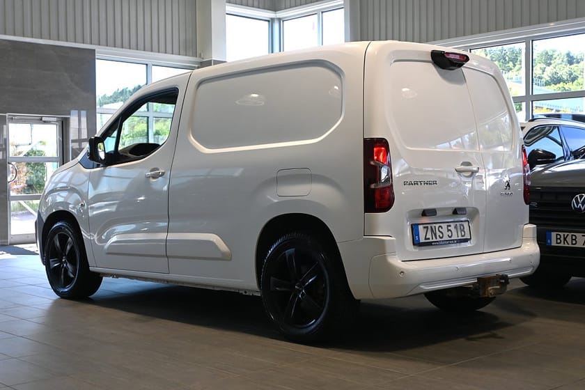 Bild 3 av Peugeot Partner Utökad Last 1.5 BlueHDi 130 EAT Värmare Backkamera