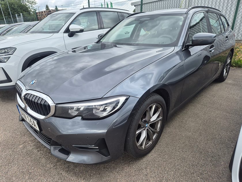 Bild 1 av BMW 320d xDrive Touring 190HK 4x4 Sportline
