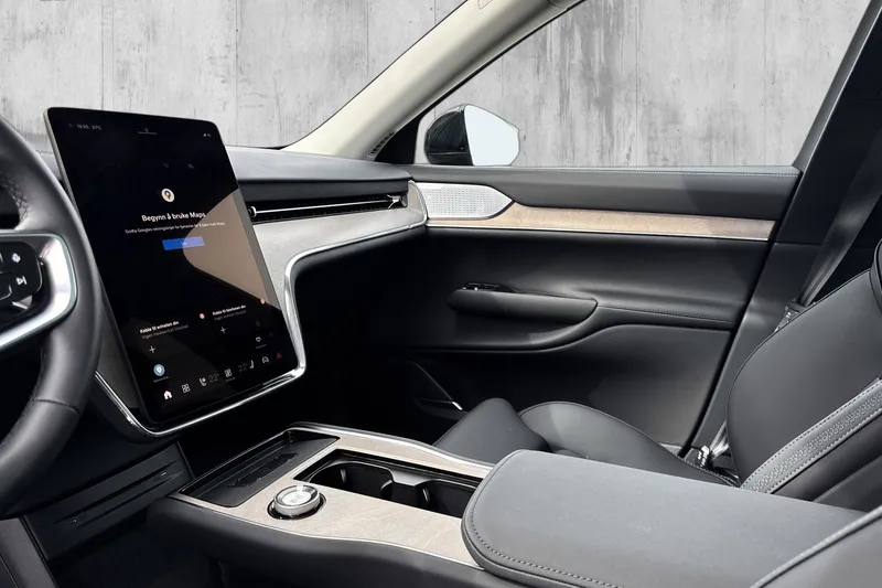 Volvo EX90 Twin Motor 7-seater bilde 9