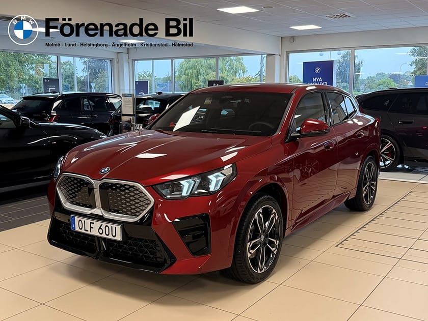 Bild 1 av BMW iX2 xDrive30 