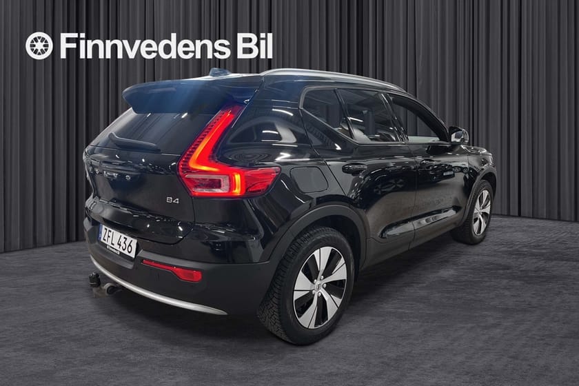 Bild 3 av Volvo XC40 *360kamera/Google/rattvärme*