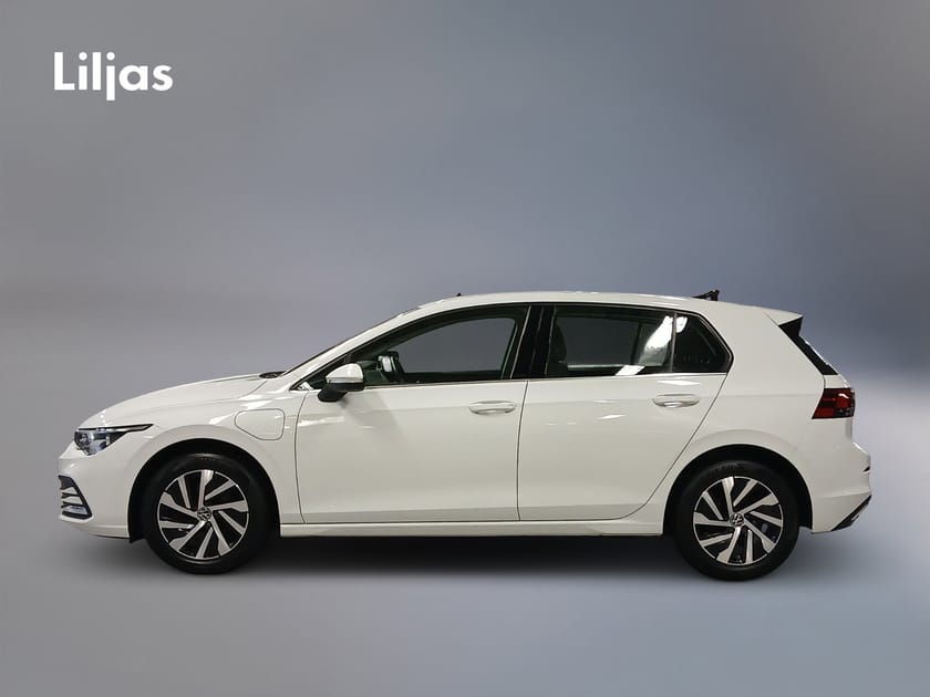 Bild 4 av Volkswagen Golf eHybrid 1,4 tsi OPF DSG/V-hjul/SOMMARKAMPANJ/