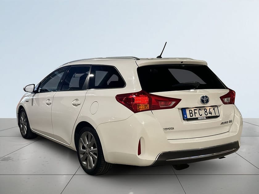 Bild 5 av Toyota Auris Touring Sports Hybrid e-CVT Edition 50 Mvärm Kamera SoV