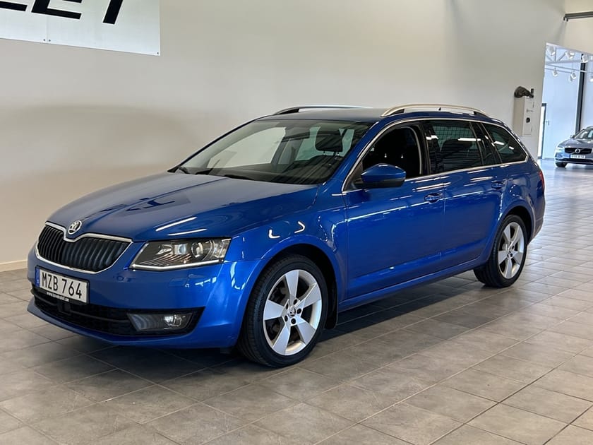 Bild 2 av Škoda Octavia Kombi 1.6 TDI Style 110hk Drag