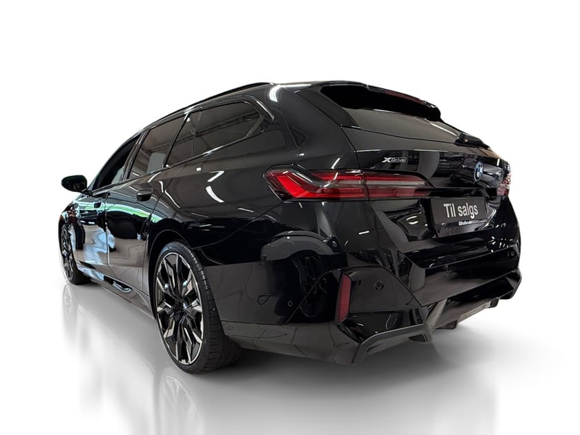 Bilde 3 av BMW 550e xDrive Touring 