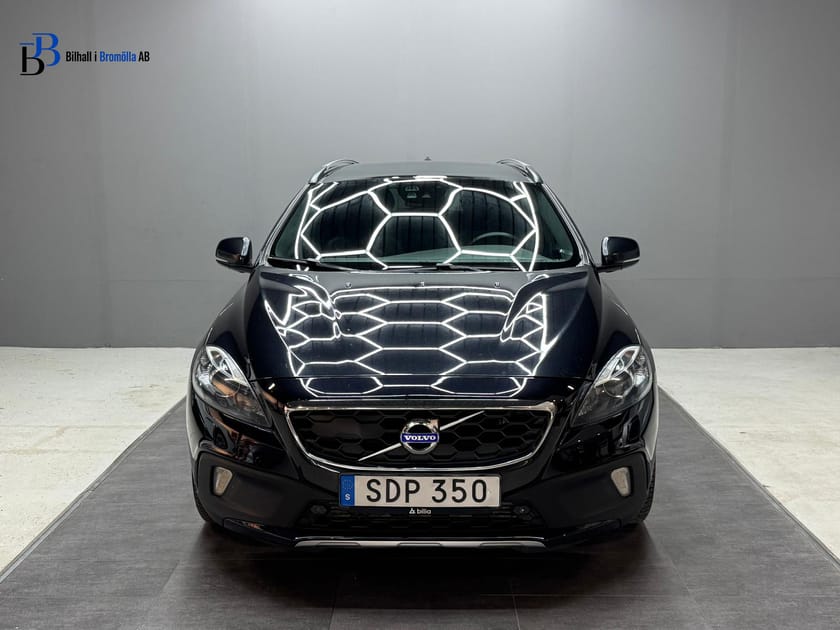 Bild 1 av Volvo V40 Cross Country D4 Ocean Race Business Edition Pro