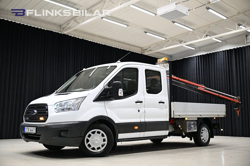 Bild 1 av Ford Transit 350 Chassi Dubbelhytt 170HK Dubbelhytt|Kranbil|Flak|Leasbar|NyKamrem|Moms