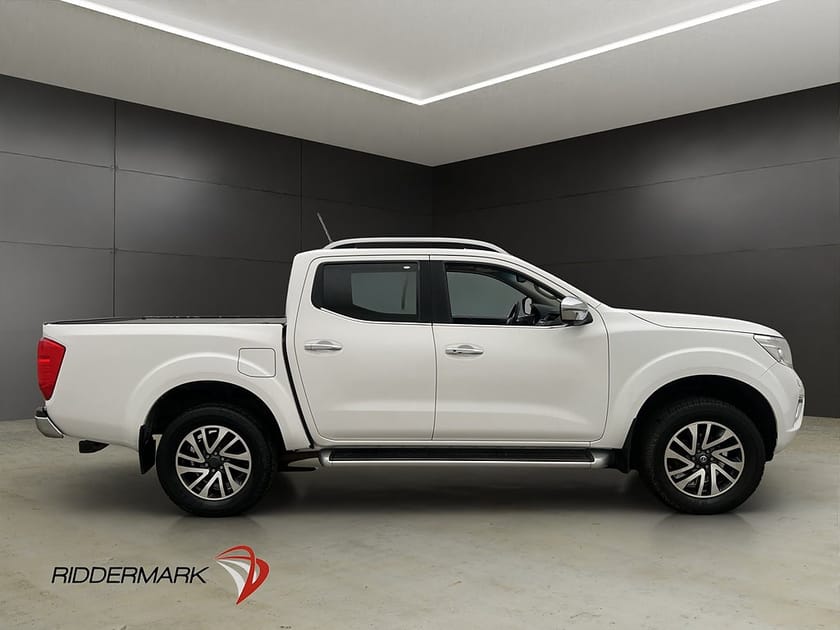 Bild 2 av Nissan Navara Dubbelhytt Tekna 2.3dCi 4WD Drag 360° Taklucka Skinn Diff