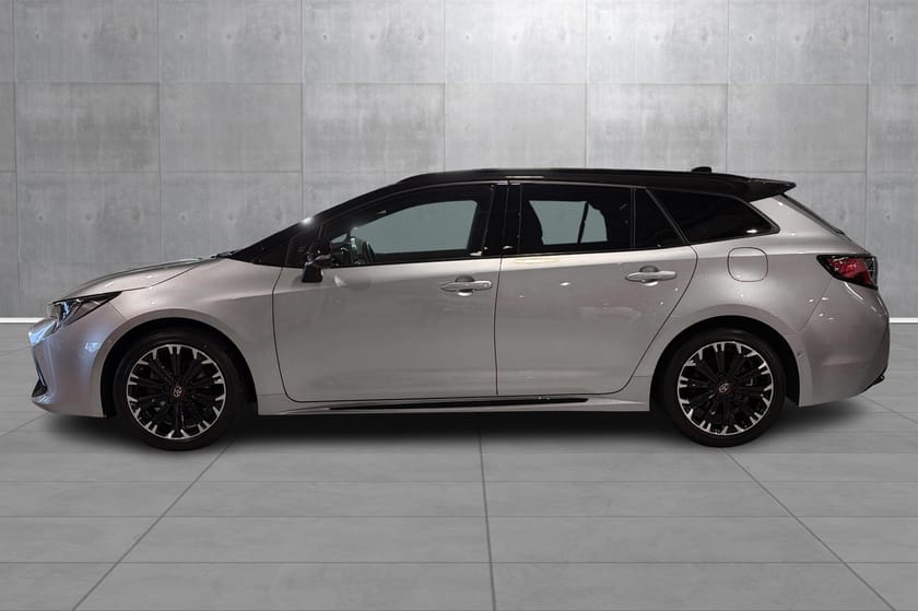 Bilde 2 av Toyota Corolla Touring Sports Hybrid Gr Sport Bi-tone