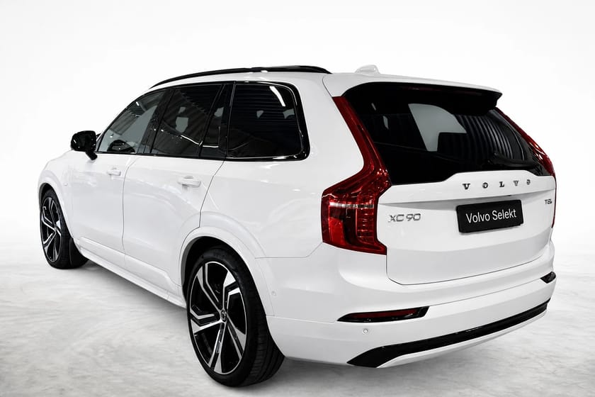 Bild 3 av Volvo XC90 7-seater T8 Ultra Dark Edition Drag Luftfjädring B&W