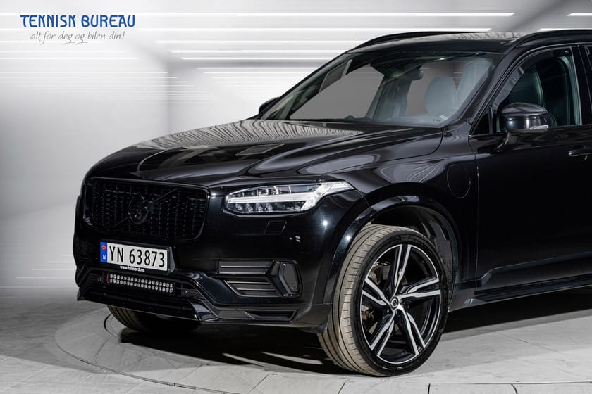 Bilde 2 av Volvo XC90 T8 Twin Engine R-Design, Panorama, B&W, 360°, HUD, ACC