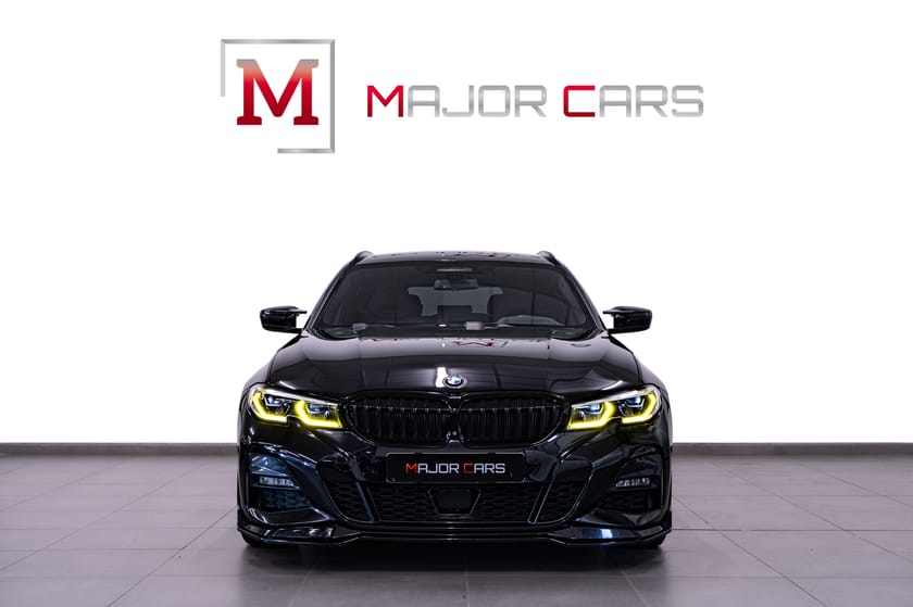Bild 2 av BMW 330e xDrive Touring M Sport Innovation M-Seats DAP Laser HuD 360°