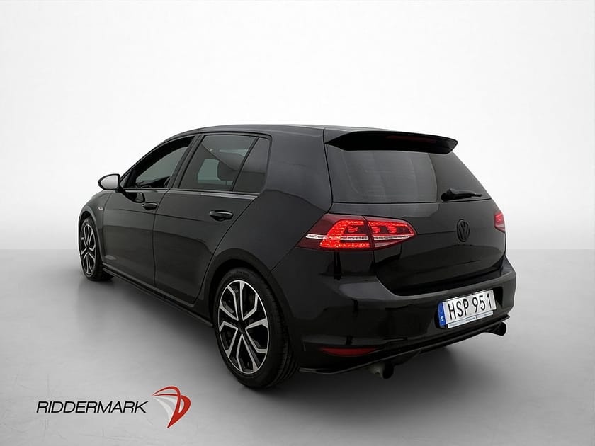 Bild 5 av Volkswagen Golf  GTI Performance 2.0 TSI Bluethooth Navi