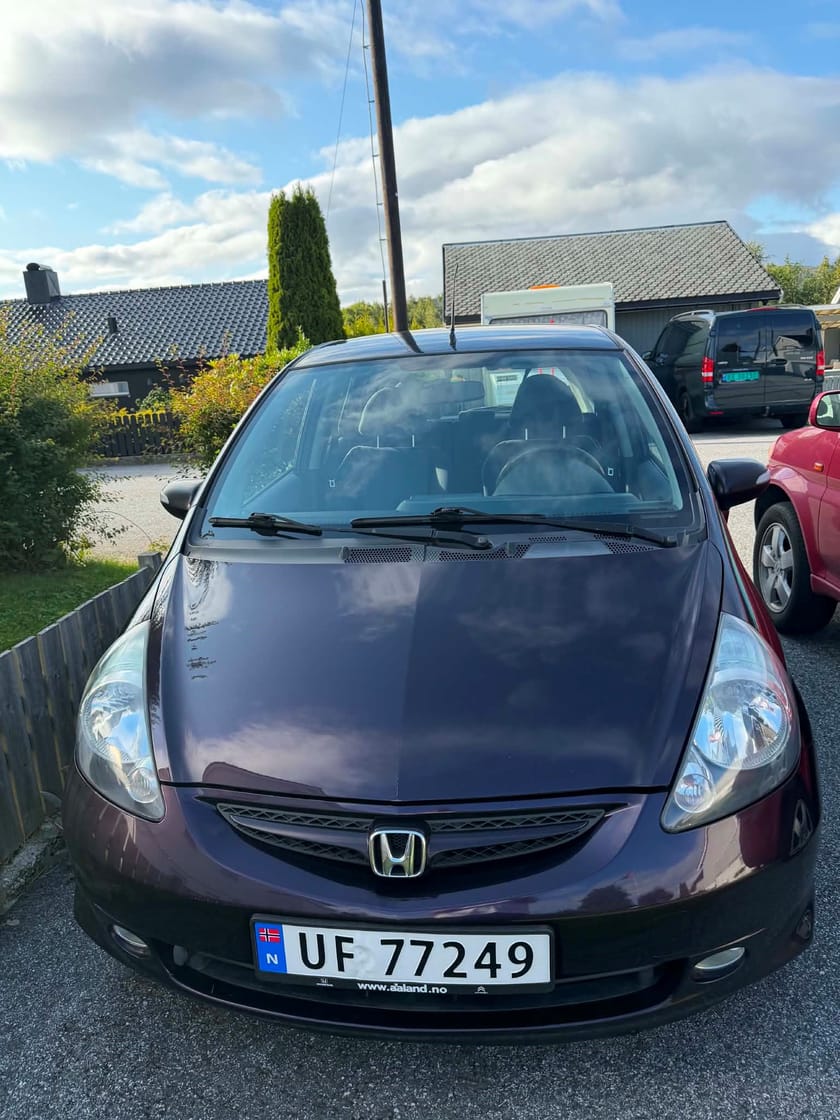 Bilde 1 av Honda Jazz GOD BRUKSBIL - AUTOMAT - EU OK TIL 27.07.2028